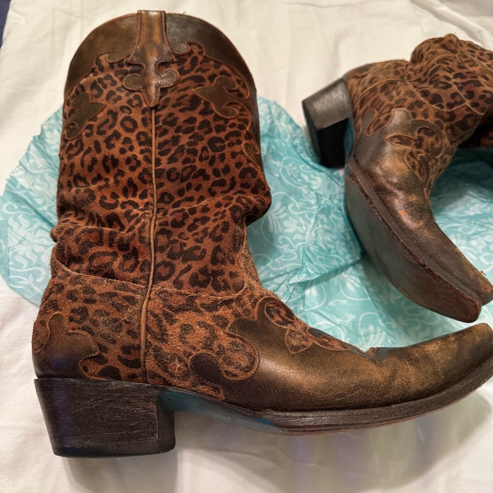 Women boots